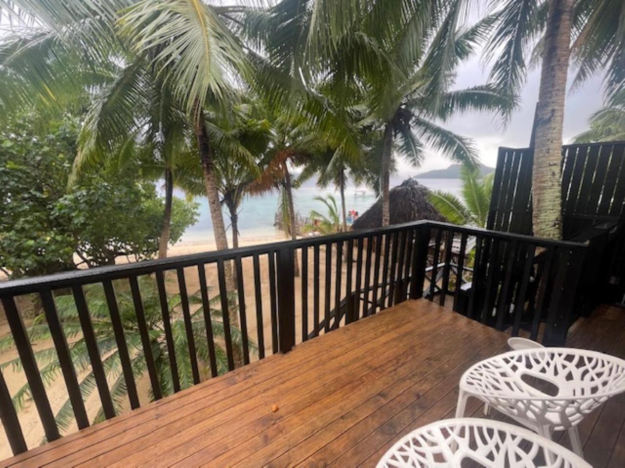 Tongan Beach Resort Utungake Eksteriør bilde