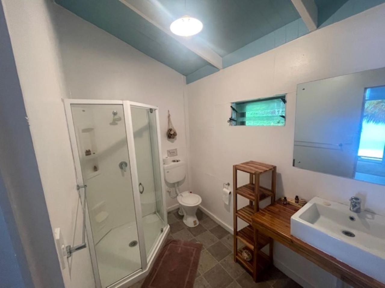Tongan Beach Resort Utungake Eksteriør bilde