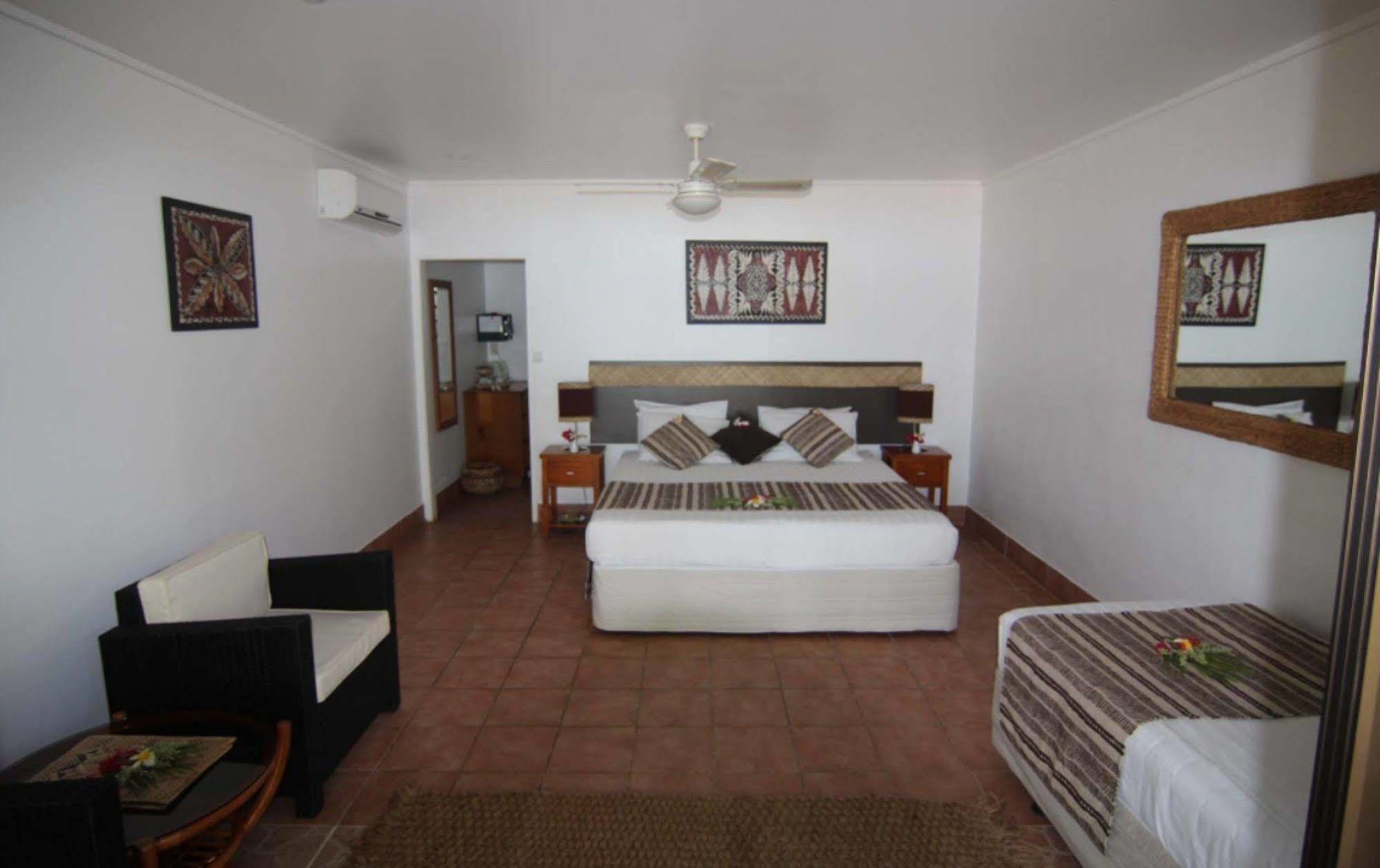 Tongan Beach Resort Utungake Eksteriør bilde